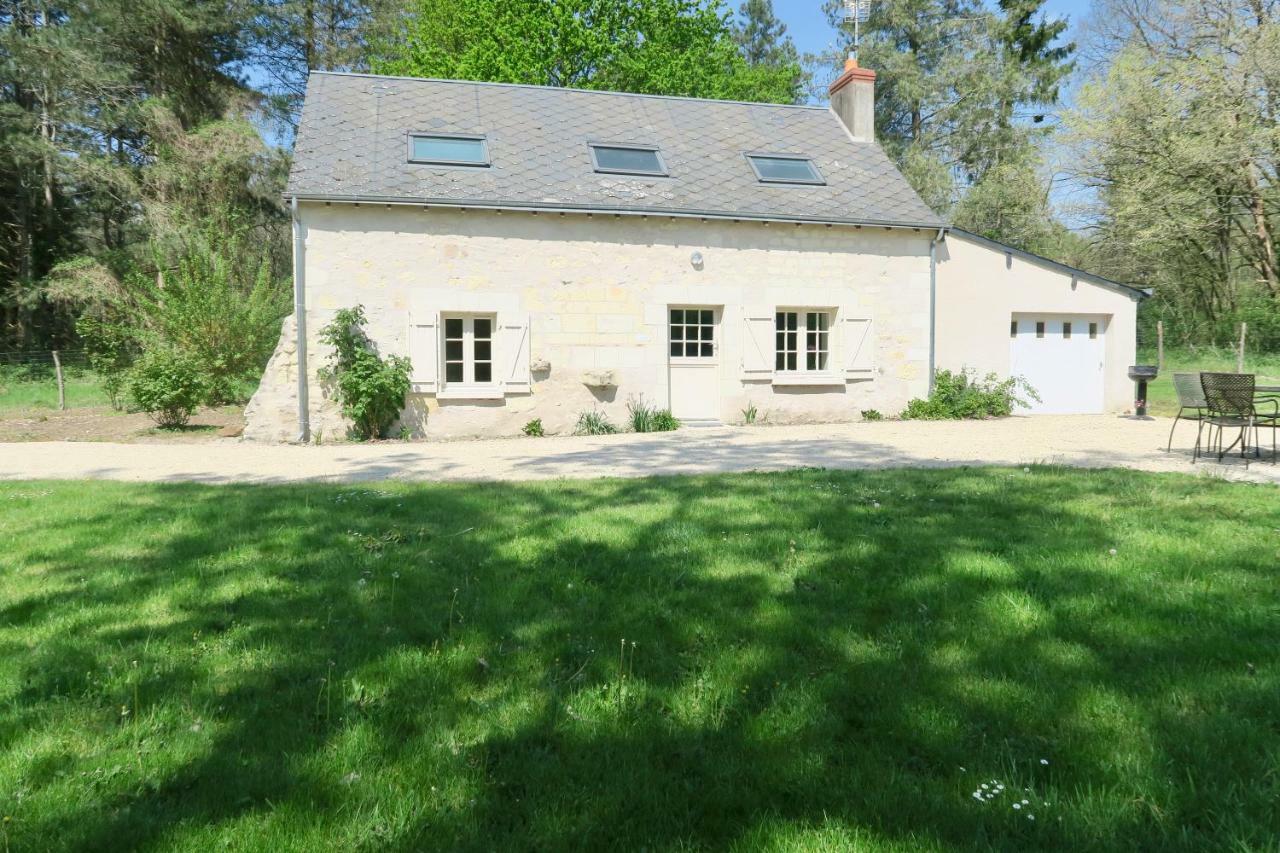 La Caillere Hostal Gizeux Exterior foto