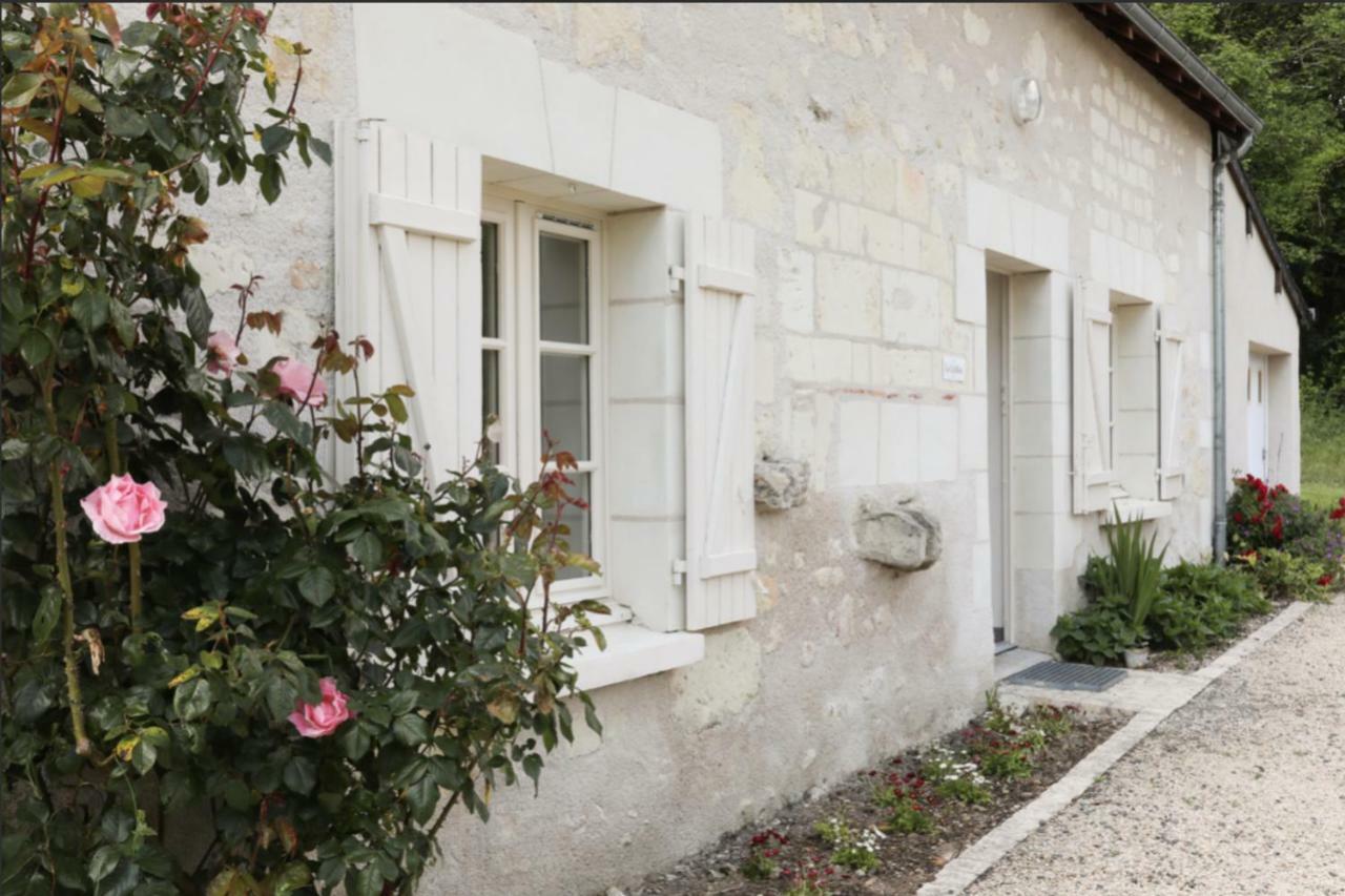 La Caillere Hostal Gizeux Exterior foto